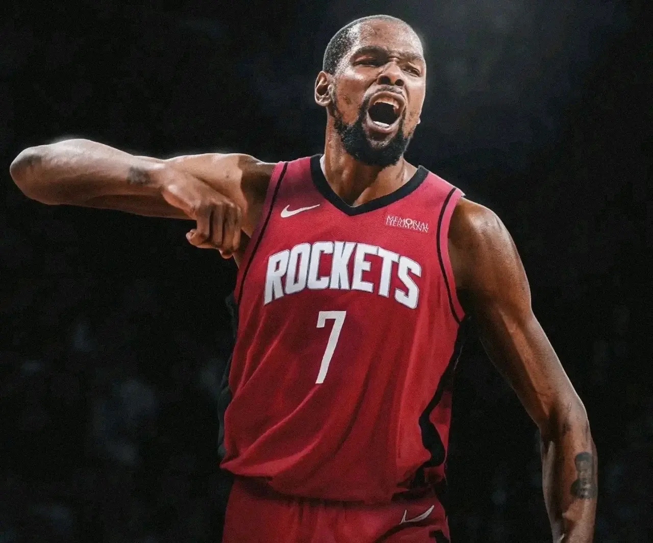 PG-杜兰特意外战胜FPX，出色发挥引爆全场！全场沸腾不已(杜兰特和莫兰特是什么关系)