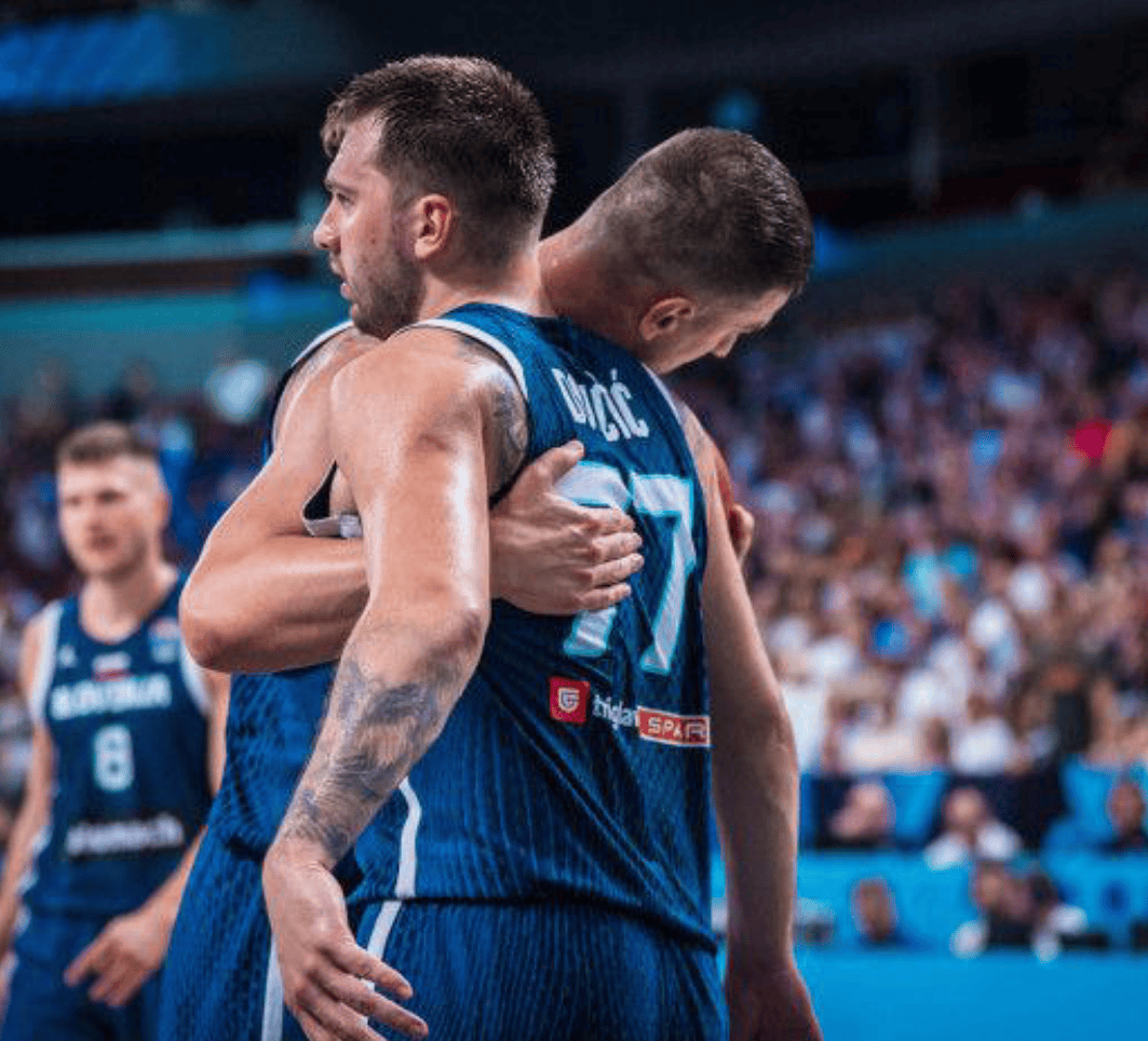 详细阅读:PG游戏-东契奇巅峰对决,浓眉哥与70激战塞尔维亚队分钟,问鼎冠军胜负难料!的简单介绍 PG游戏-东契奇巅峰对决,浓眉哥与70激战塞尔维亚队分钟,问鼎冠军胜负难料!的简单介绍