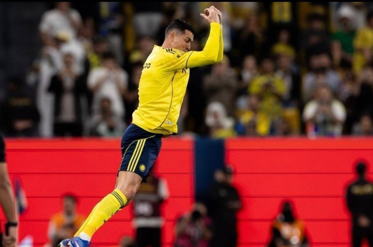 PG游戏-包含C罗回归赛场，比分优势明显首场状态亮眼，西班牙队观众沸腾！的词条